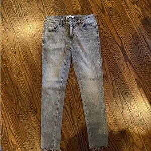 ** Zara Women's Light Gray Skinny Jeans **